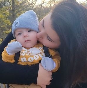 Meet your Posher, Isabel